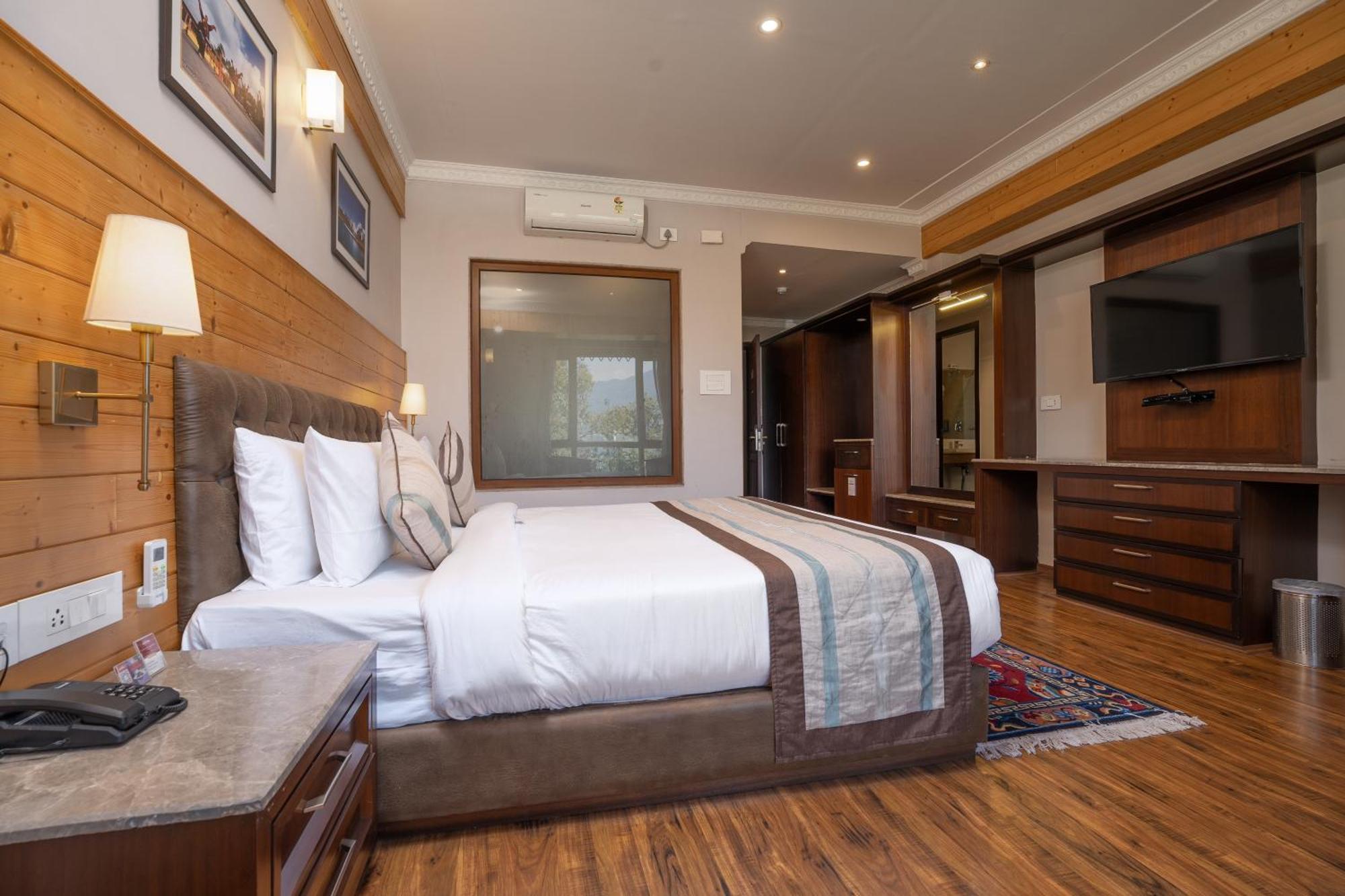 Summit Alpine Abode Hotel 5 Mins From Mg Marg Gangtok Exterior foto