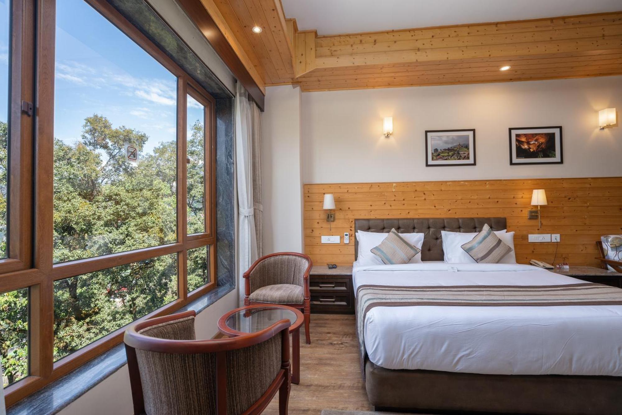 Summit Alpine Abode Hotel 5 Mins From Mg Marg Gangtok Exterior foto