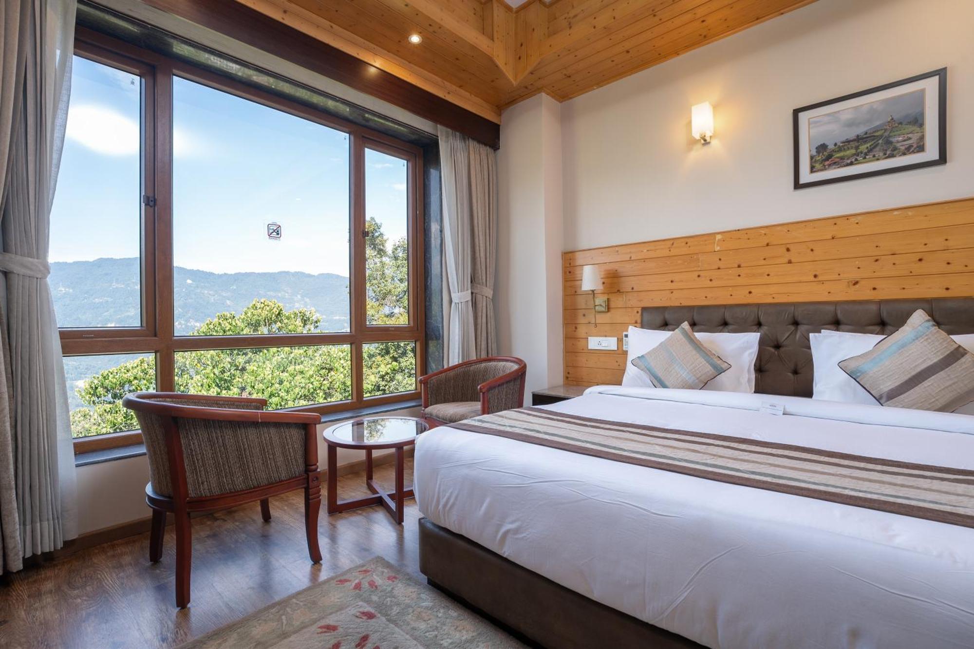 Summit Alpine Abode Hotel 5 Mins From Mg Marg Gangtok Exterior foto