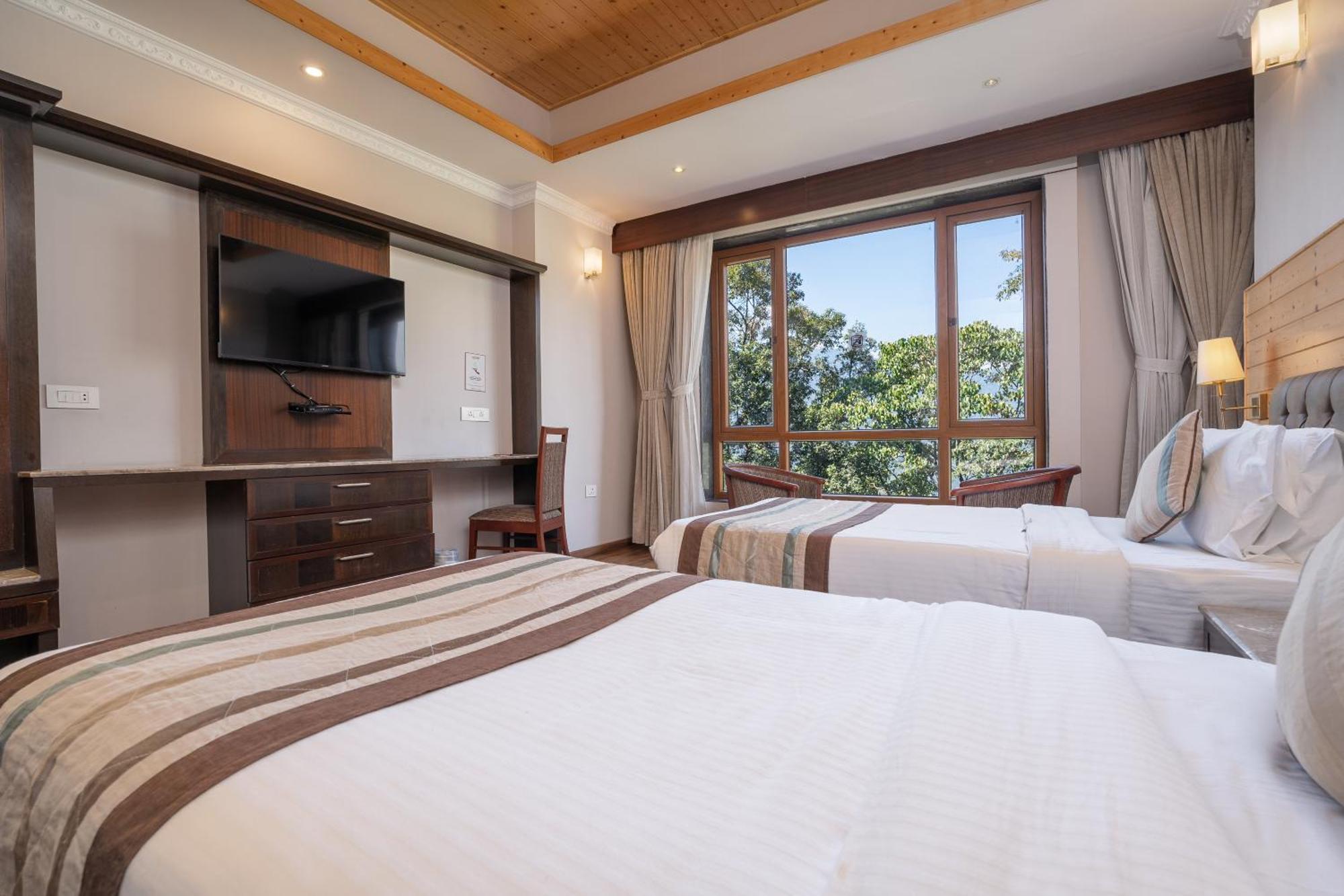 Summit Alpine Abode Hotel 5 Mins From Mg Marg Gangtok Exterior foto